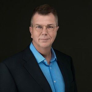 Meet your Posher, Carl